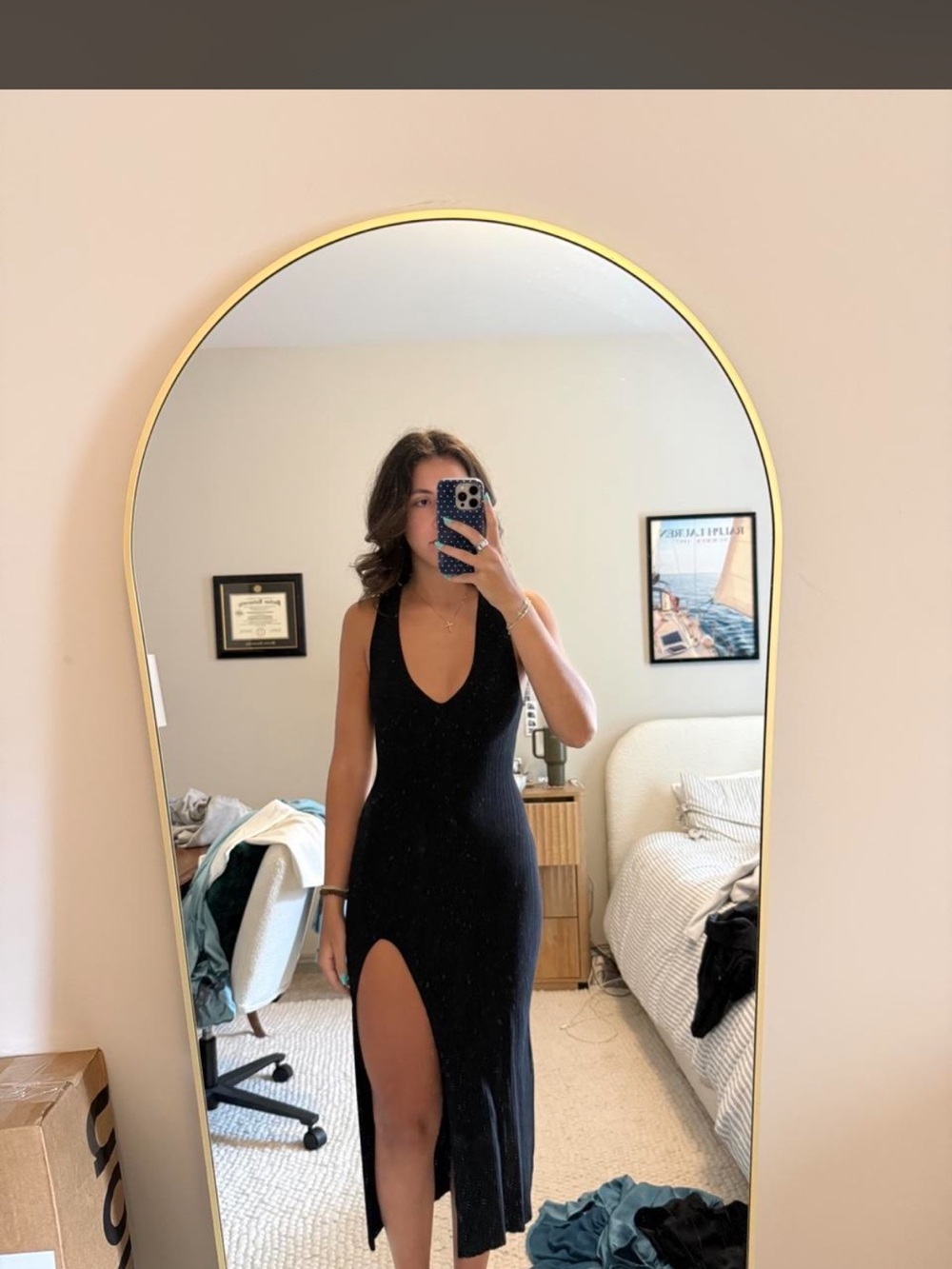 Sleek Black Sleeveless V-Neck Midi Dress with High Slit